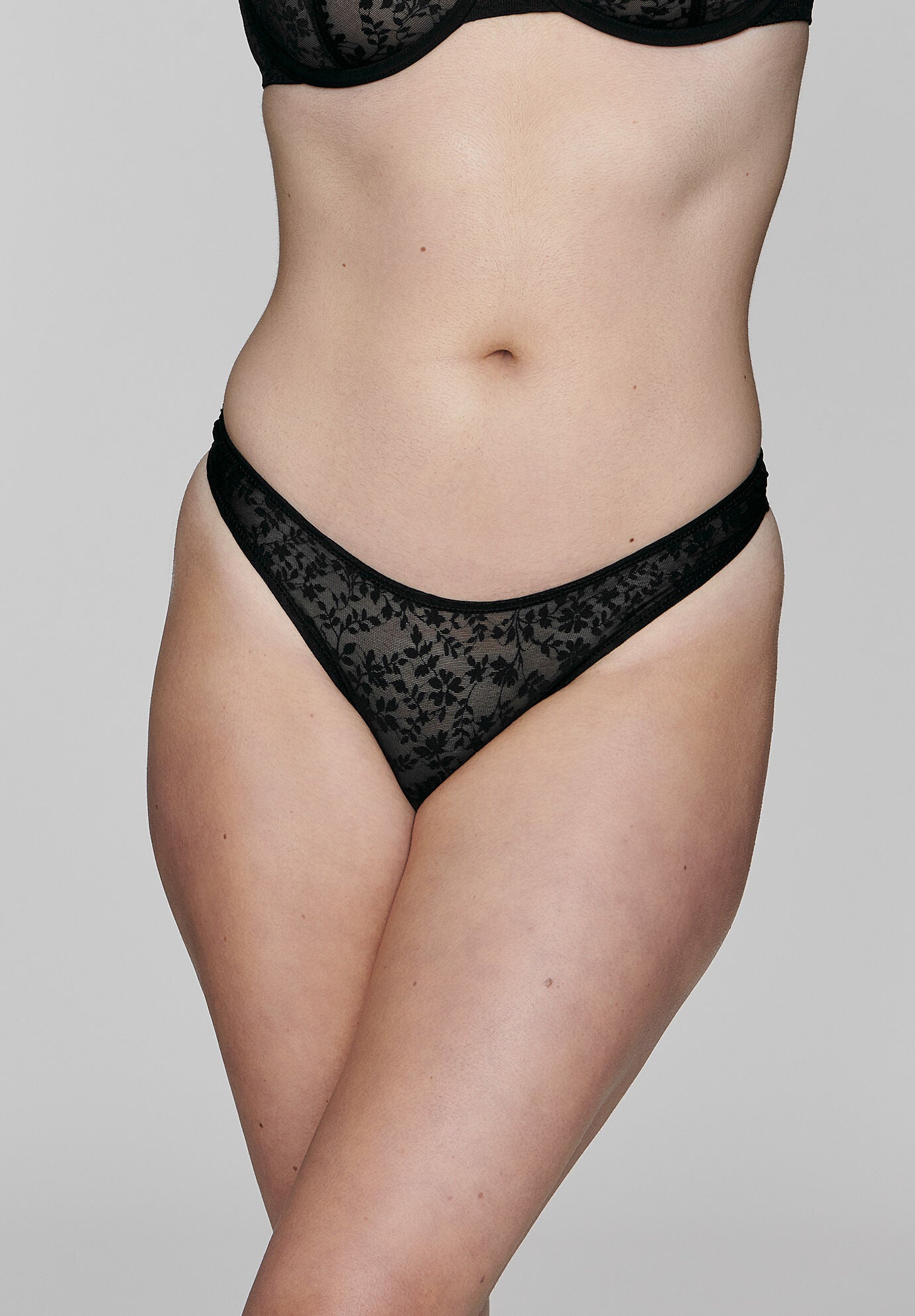 The Thong - Botanical Lace