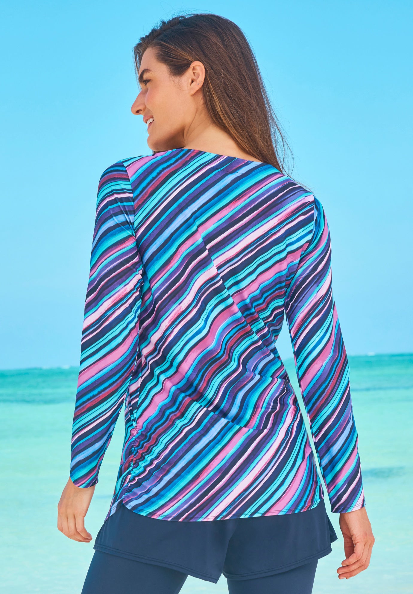 Split-Neck Long Sleeve Swim Tee with Built-In Bra image number 3