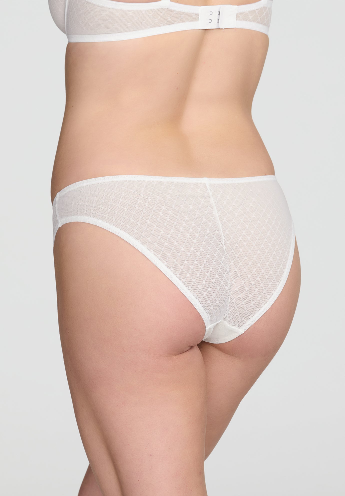 The Bikini- Trellis Lace image number 4