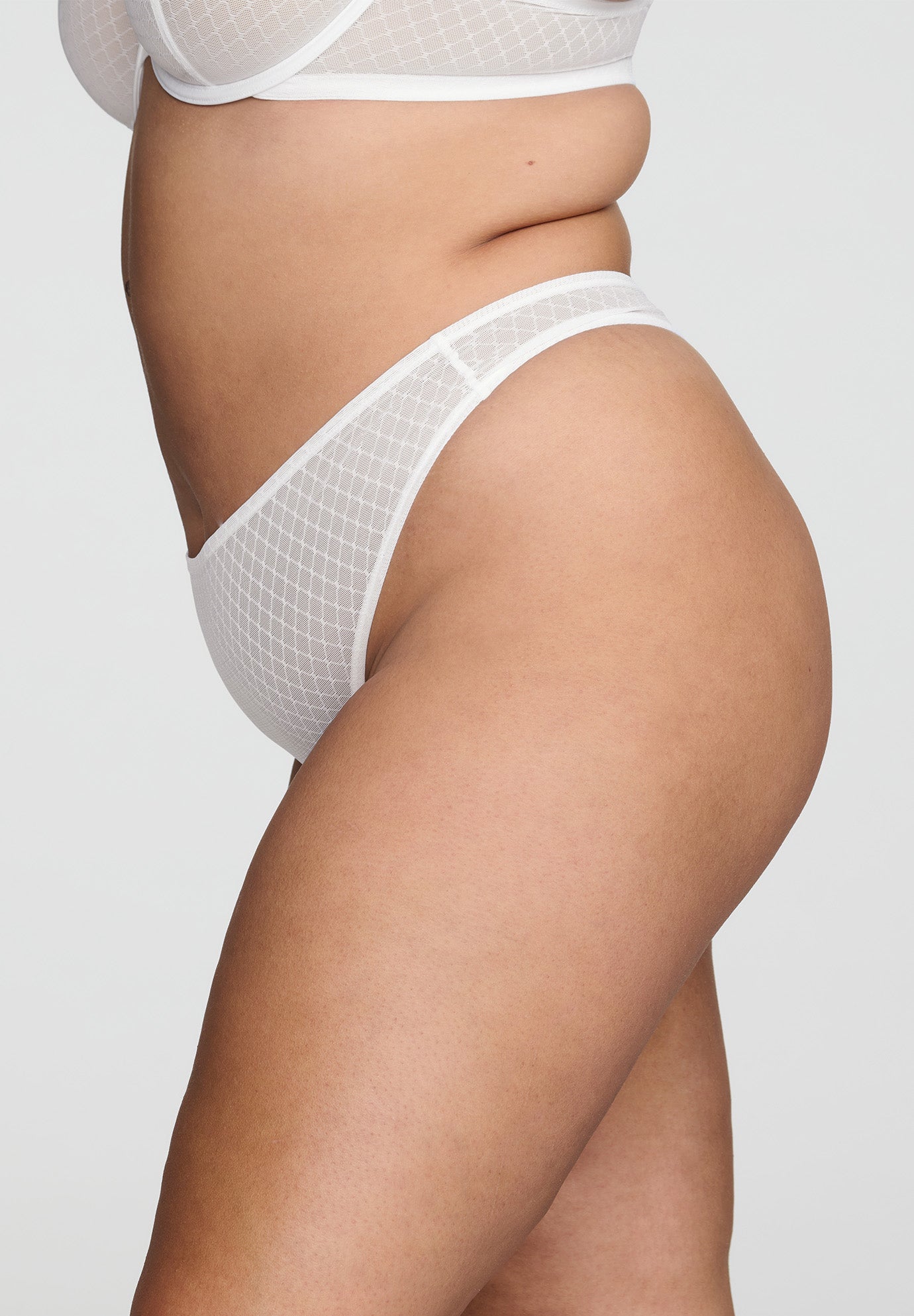 The Thong- Trellis Lace image number 7