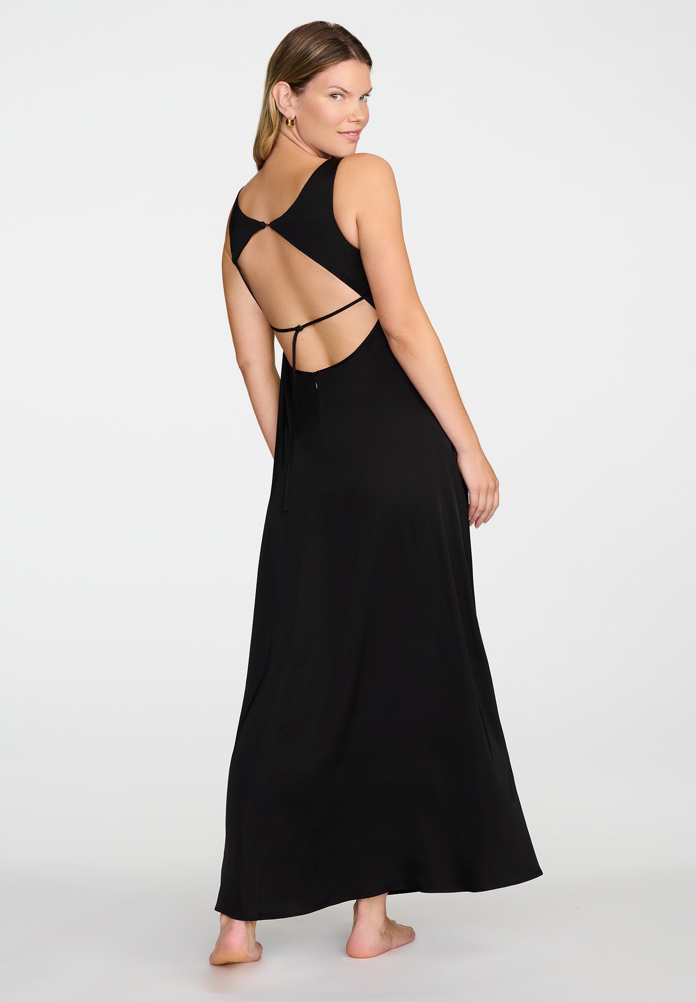  The Satin Dress image number 3